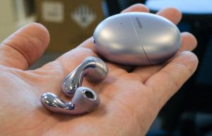 surprising earbud features